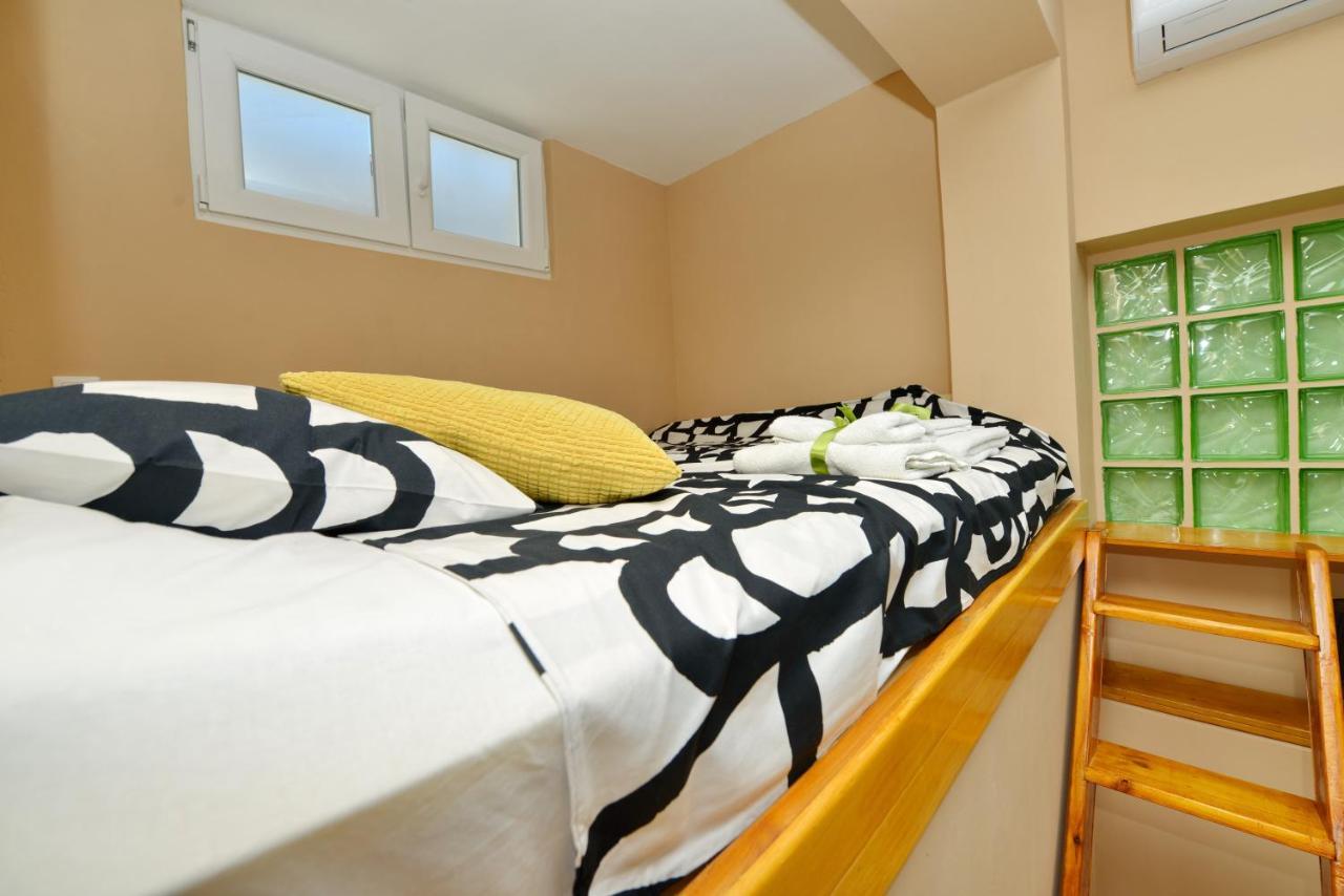 Stunning 2-Bed Villa POPANDROCK in Zadar Exteriör bild