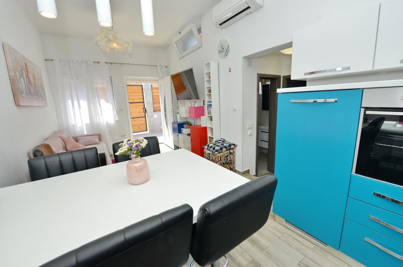 Stunning 2-Bed Villa POPANDROCK in Zadar Exteriör bild